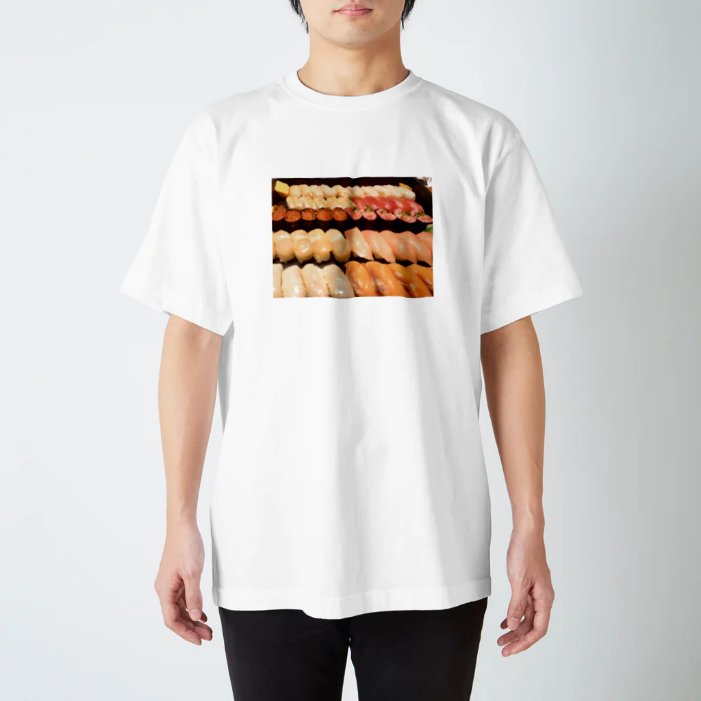 amaiamakunaiのAll I need is Sushi. スタンダードTシャツ