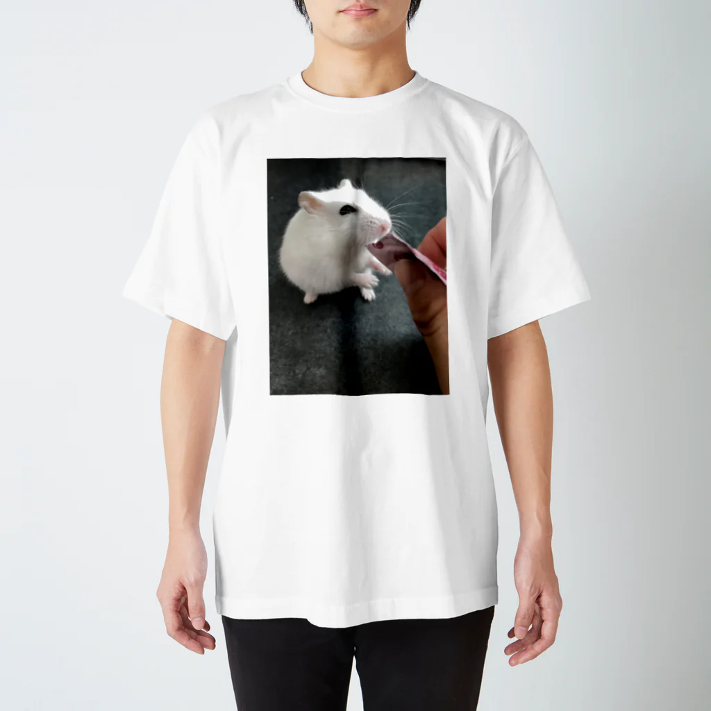 rirakkuma25のハムスターのゆきみ Regular Fit T-Shirt