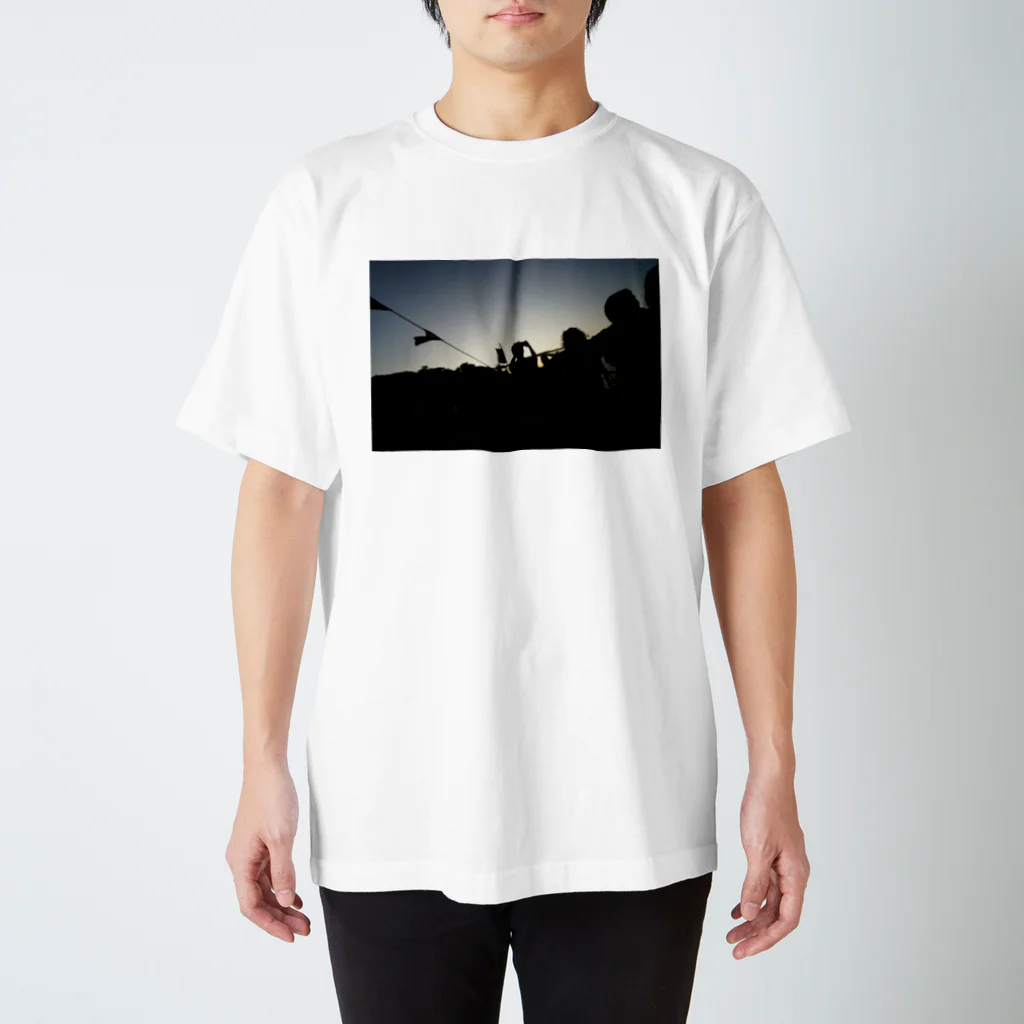 よーだのポルトガルの夕陽 スタンダードTシャツ