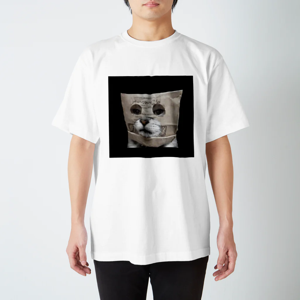 バラエティーショップの猫ちゃん スタンダードTシャツ