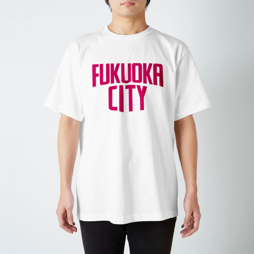 福岡Tシャツ通販サイトの福岡シティTシャツ（ピンクロゴ） Regular Fit T-Shirt