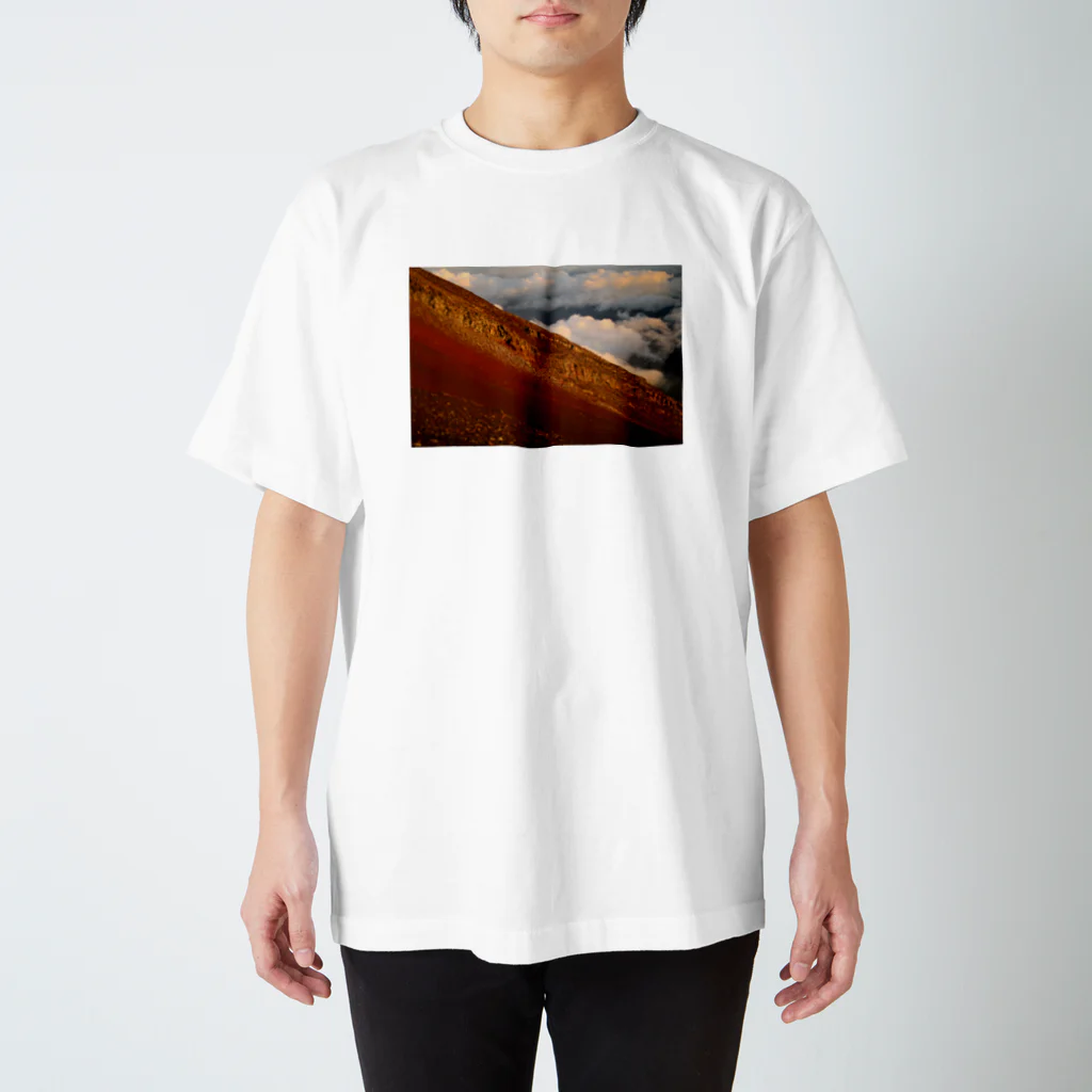 ten_hezの富士山 赤土 スタンダードTシャツ