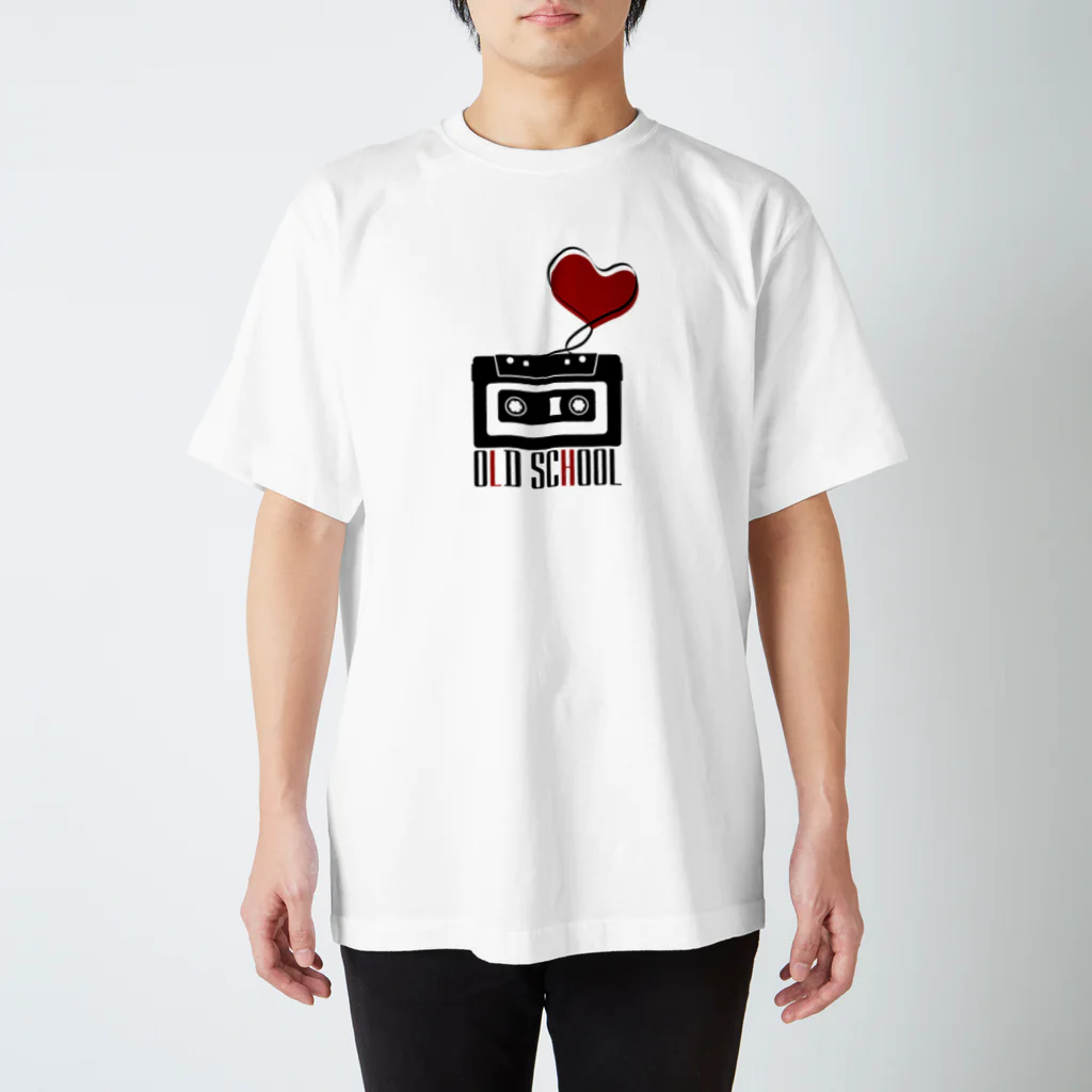 無彩色デザイン販売所のCompact Cassette / Old School スタンダードTシャツ