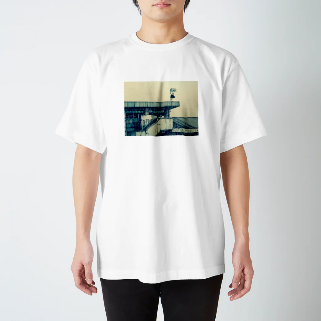 どせいのわっかの風強い Regular Fit T-Shirt