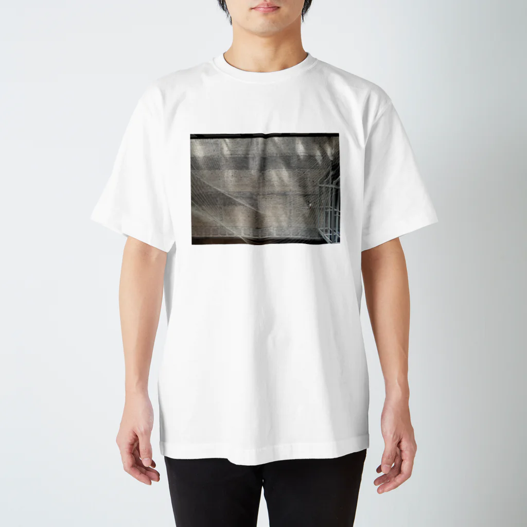 inagaのtexture Regular Fit T-Shirt