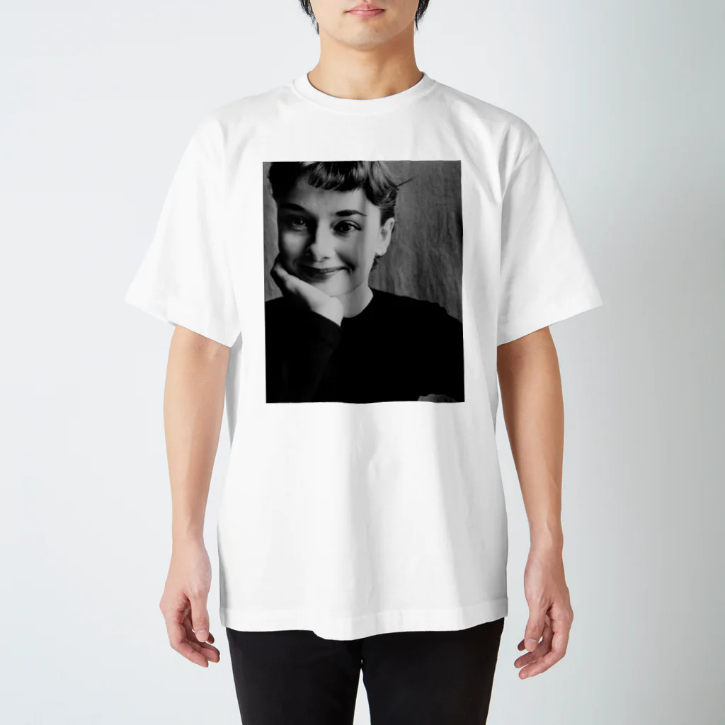 MRNCBX4のhepburn スタンダードTシャツ