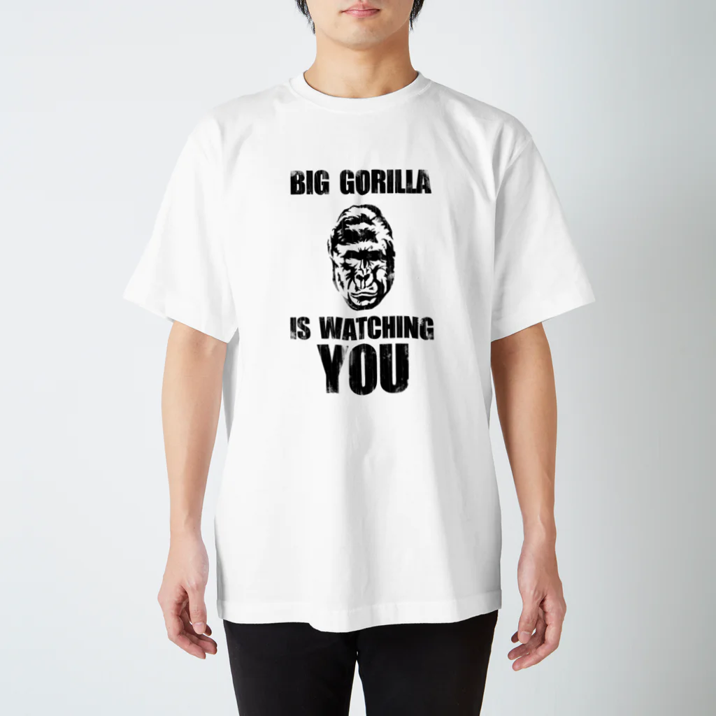inoue_123のBIG GORILLA IS WATCHING YOU Regular Fit T-Shirt