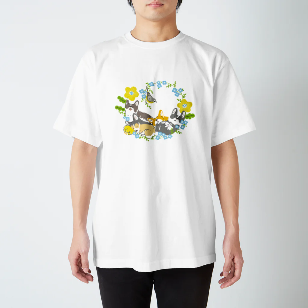 サカモトリエ/イラストレーターのねむねむコーギー Regular Fit T-Shirt