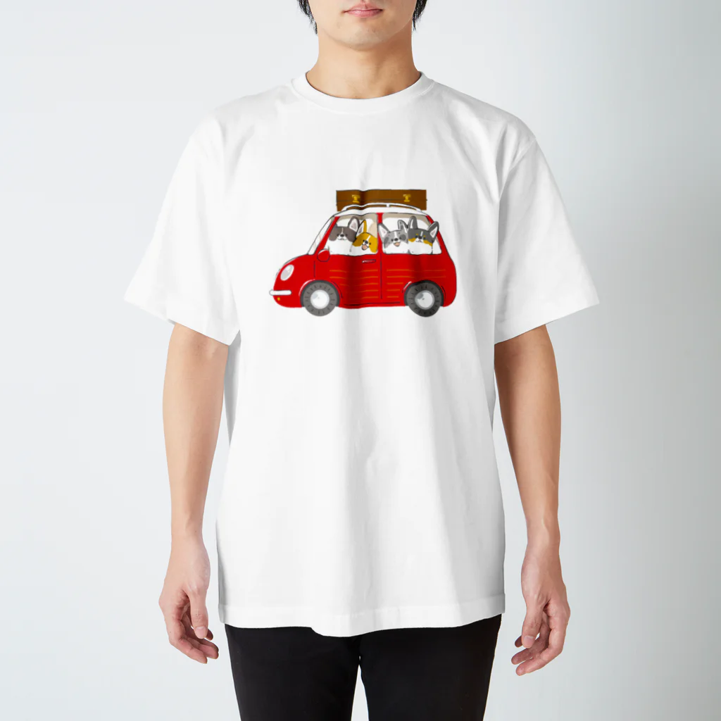 サカモトリエ/イラストレーターのドライブコーギー スタンダードTシャツ