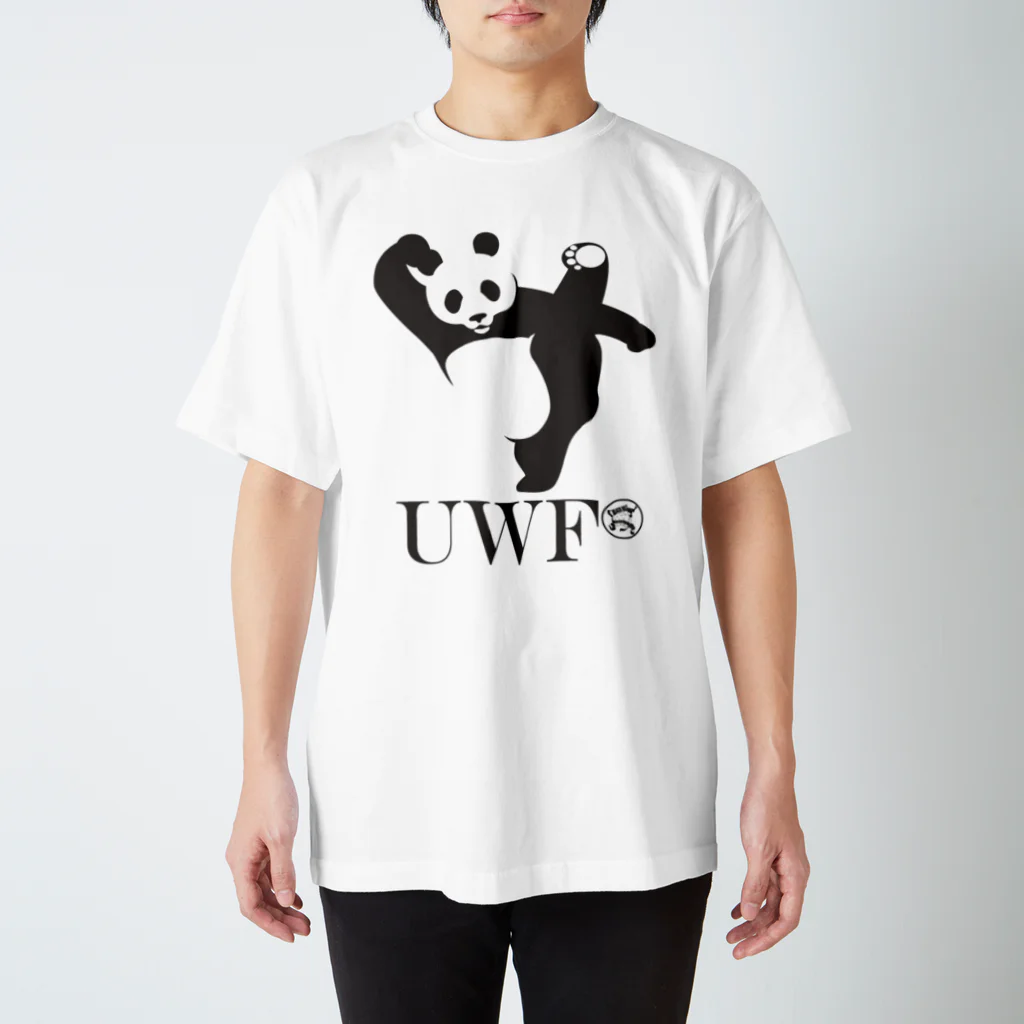 BLACKBELTのUWFパンダTシャツ Regular Fit T-Shirt