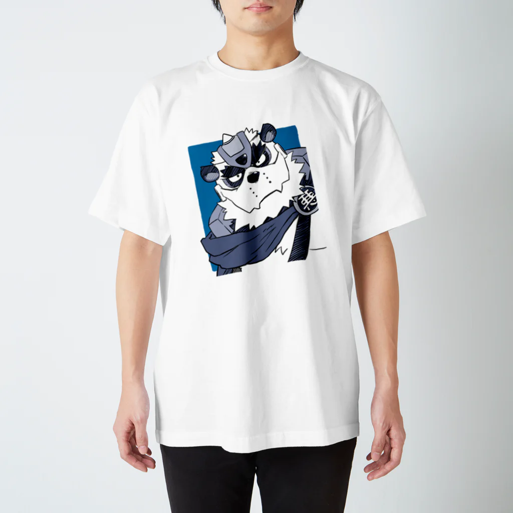 くまっちのパンダーさん（斜め） Regular Fit T-Shirt