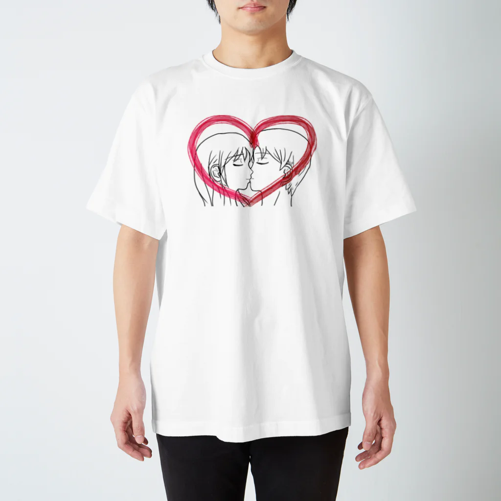 Lily bird（リリーバード）のKissing with heart♥ Regular Fit T-Shirt