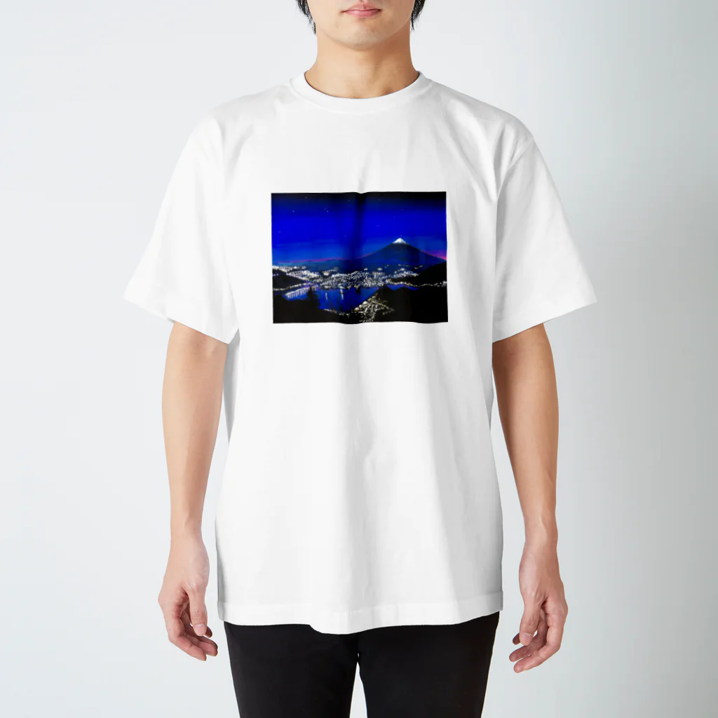 fzeroの富士山と街灯り スタンダードTシャツ