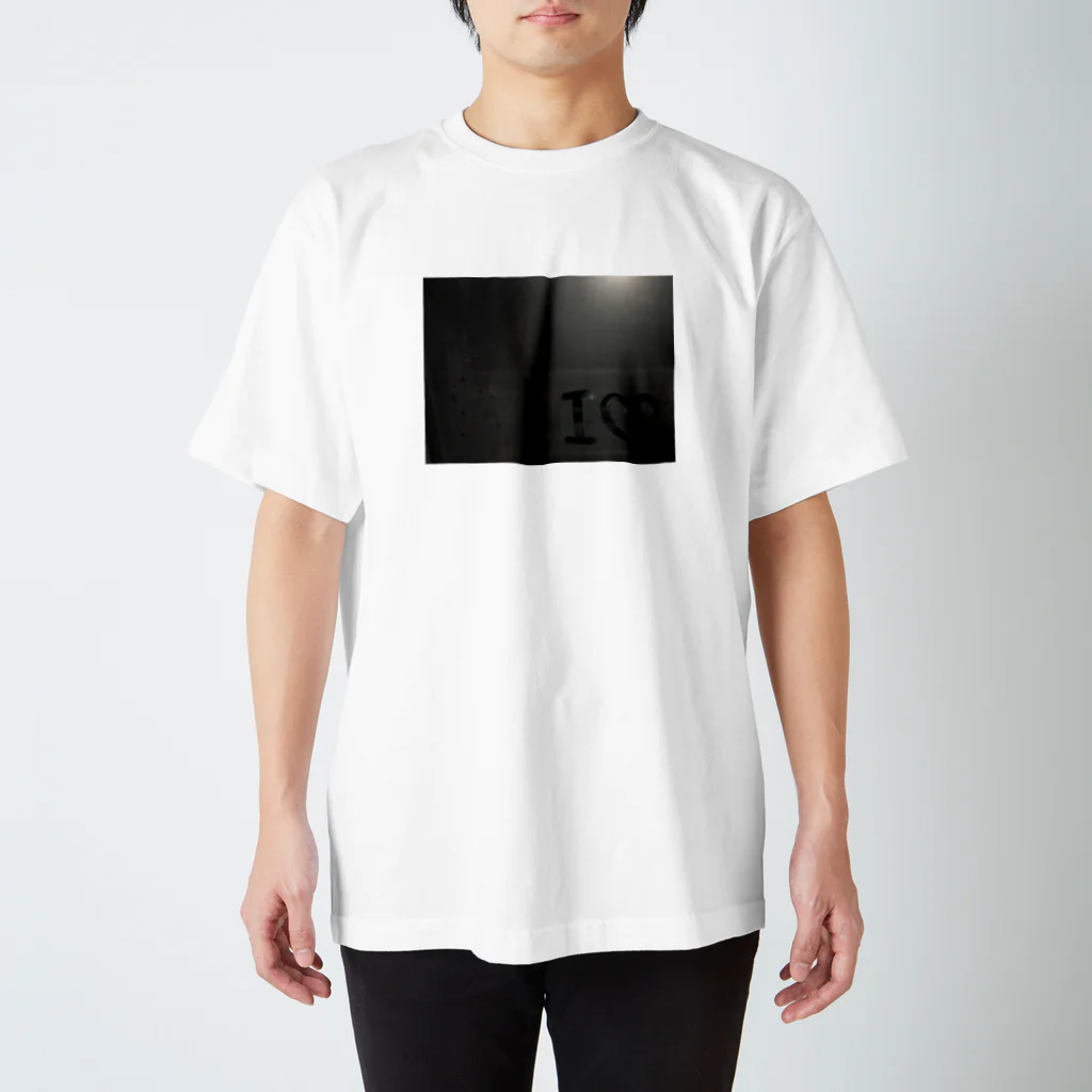 aのI♡ Regular Fit T-Shirt