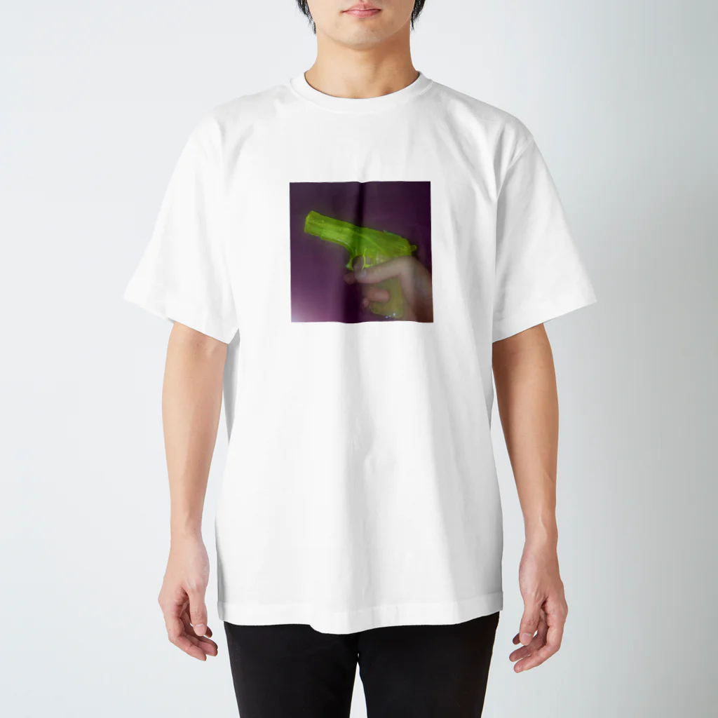 tougo_nvkvtvのGUN T-Shirt スタンダードTシャツ