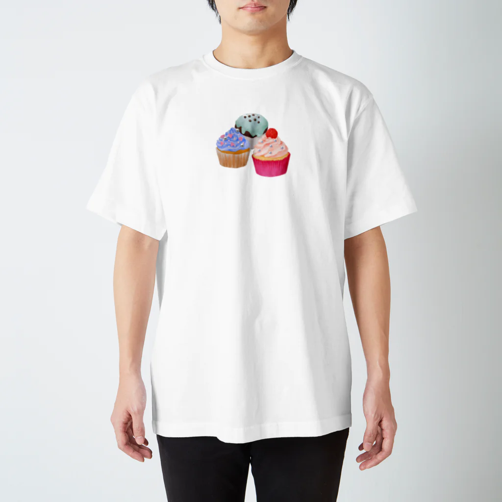 Mi-i-Creのカップケーキ Regular Fit T-Shirt