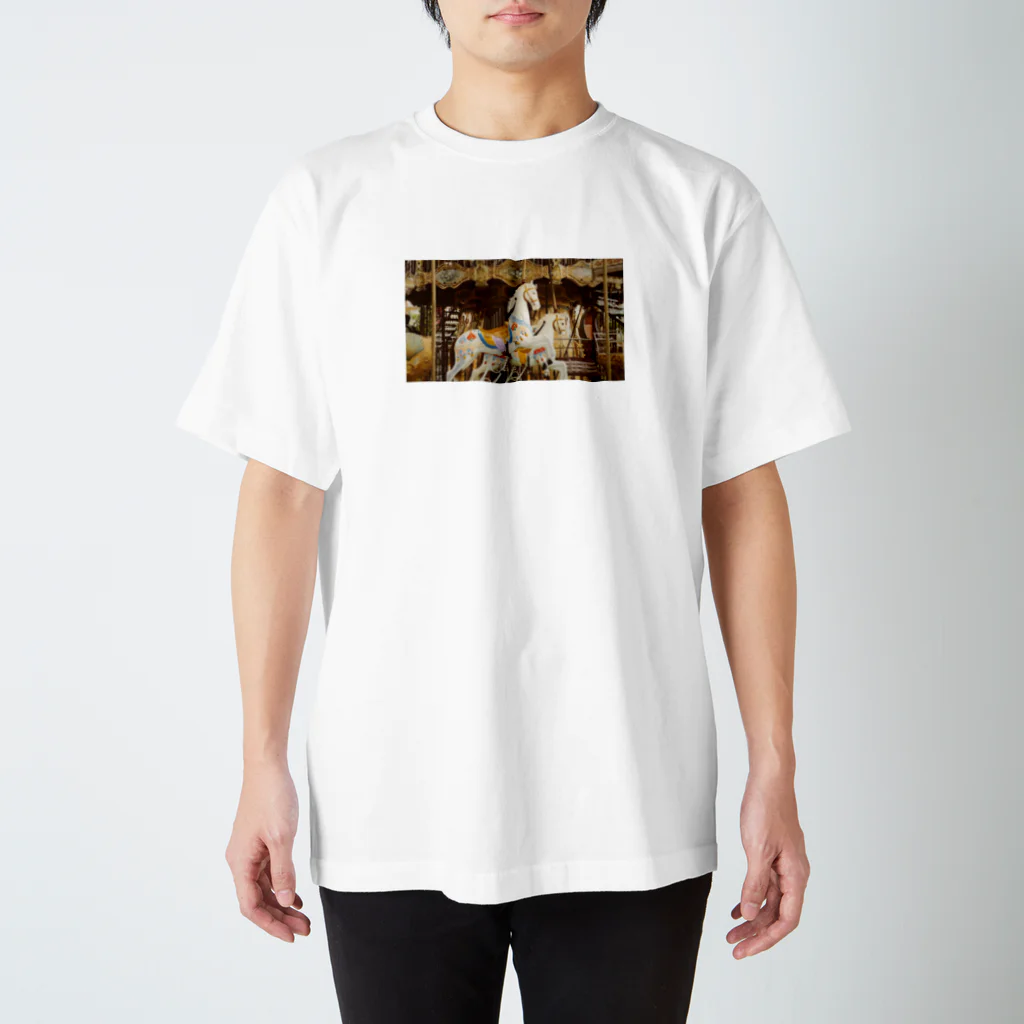 檸檬倶楽部の名馬 Regular Fit T-Shirt