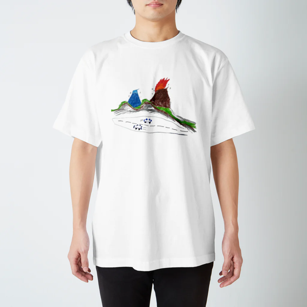 heidi1203の火山マグカップ スタンダードTシャツ