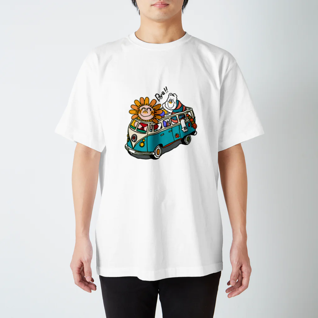 westy2ptのワーゲンバスにのるヘンテコフレンズ スタンダードTシャツ