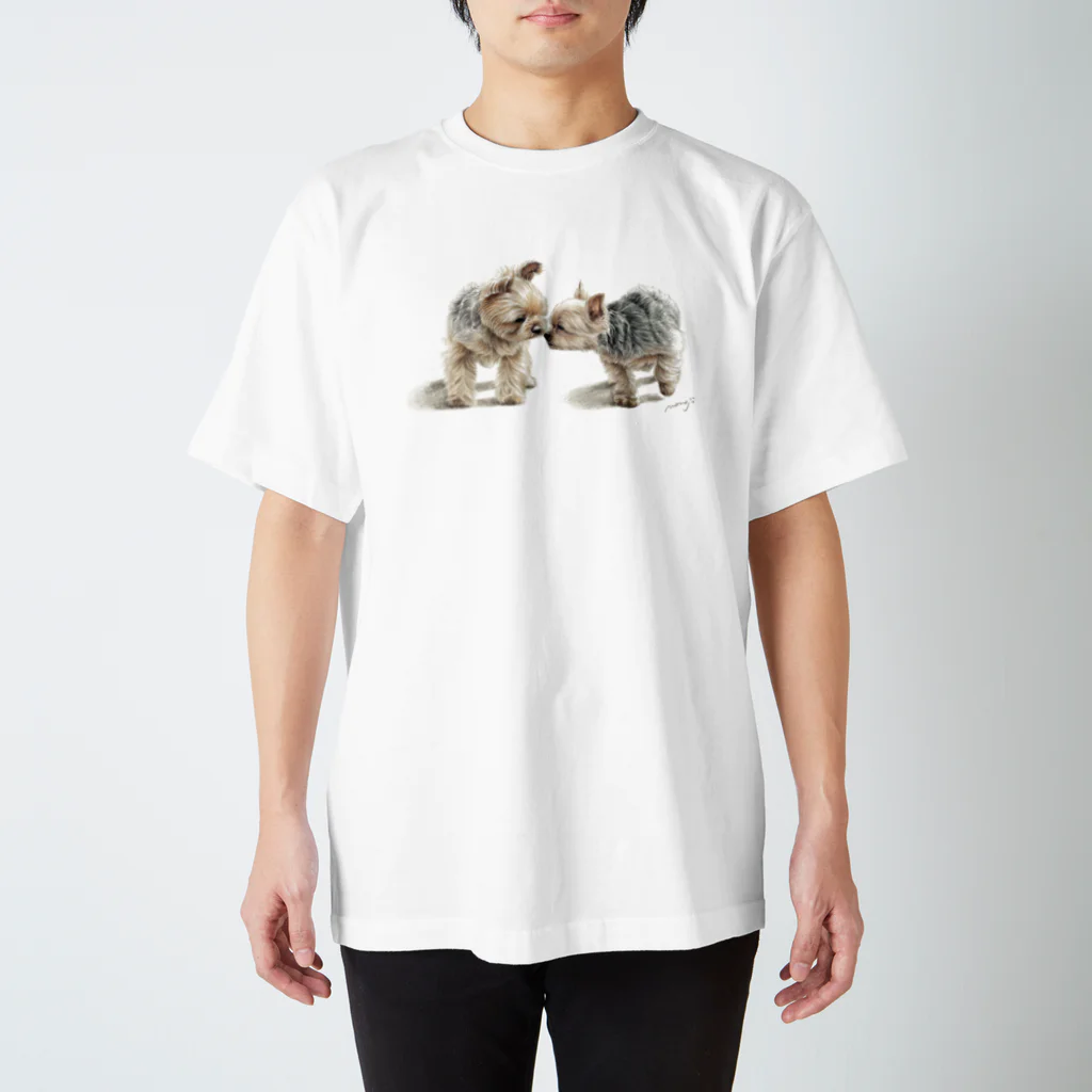 Momojiの犬画のヨーキー6 Regular Fit T-Shirt