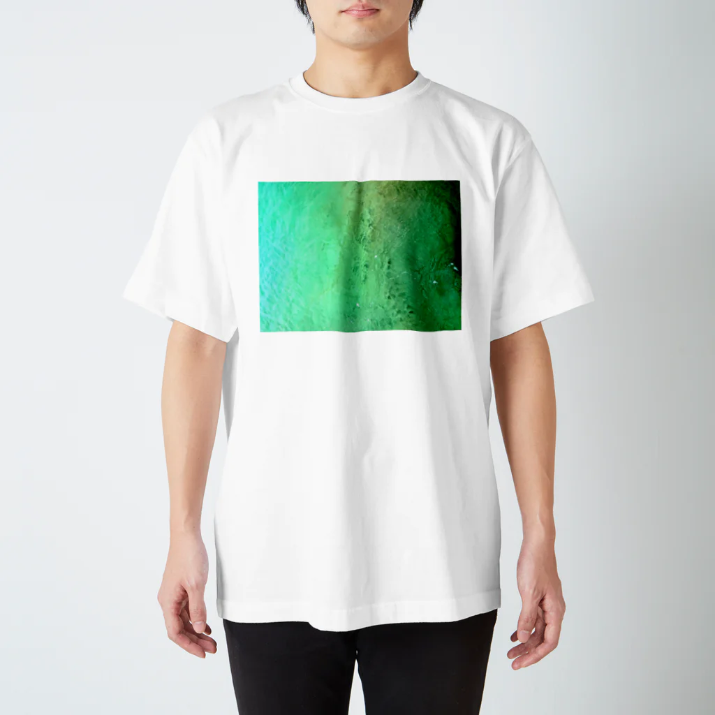 古春一生(Koharu Issey)のメロンソーダの海。(薄濃) スタンダードTシャツ