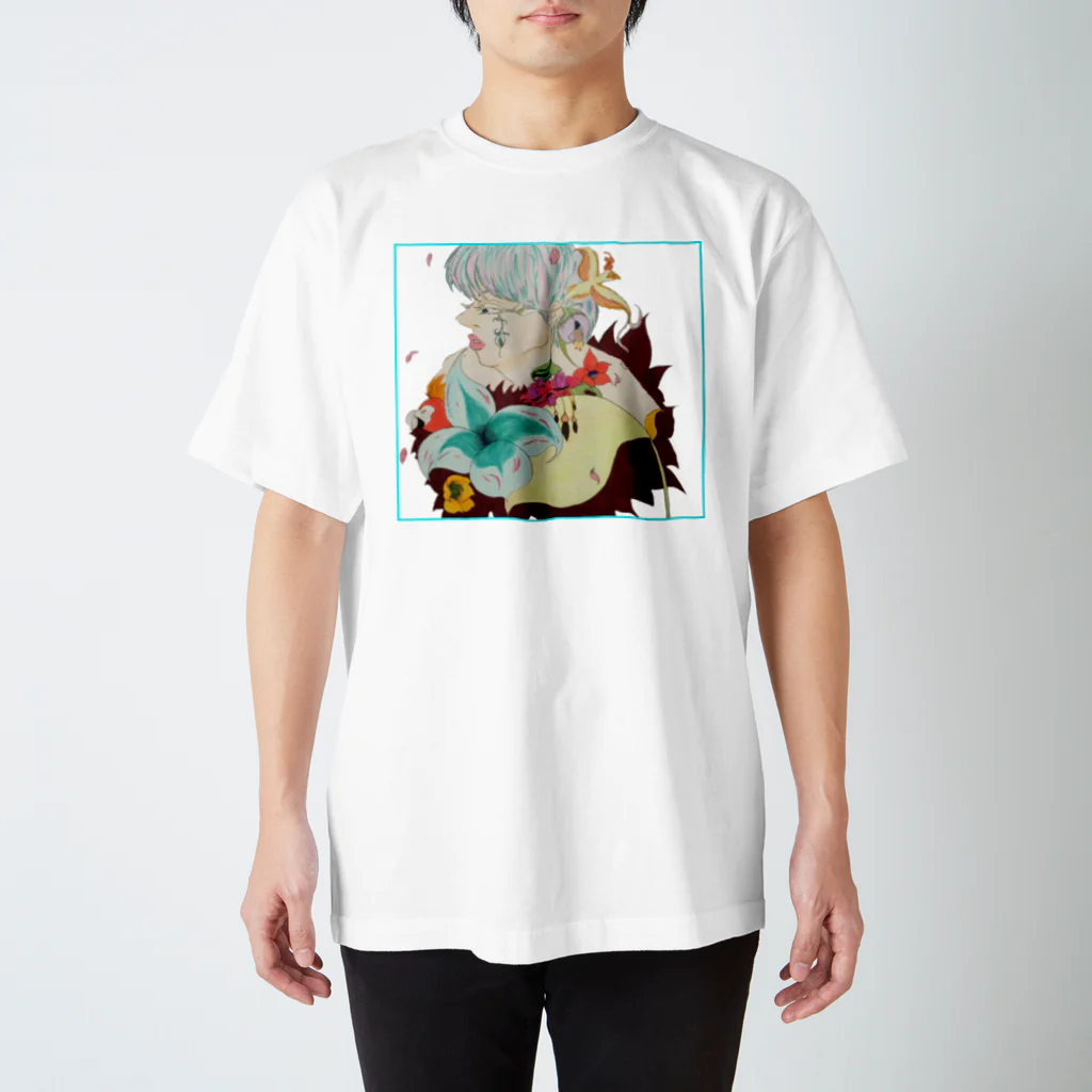 スミレのある女の子 Regular Fit T-Shirt