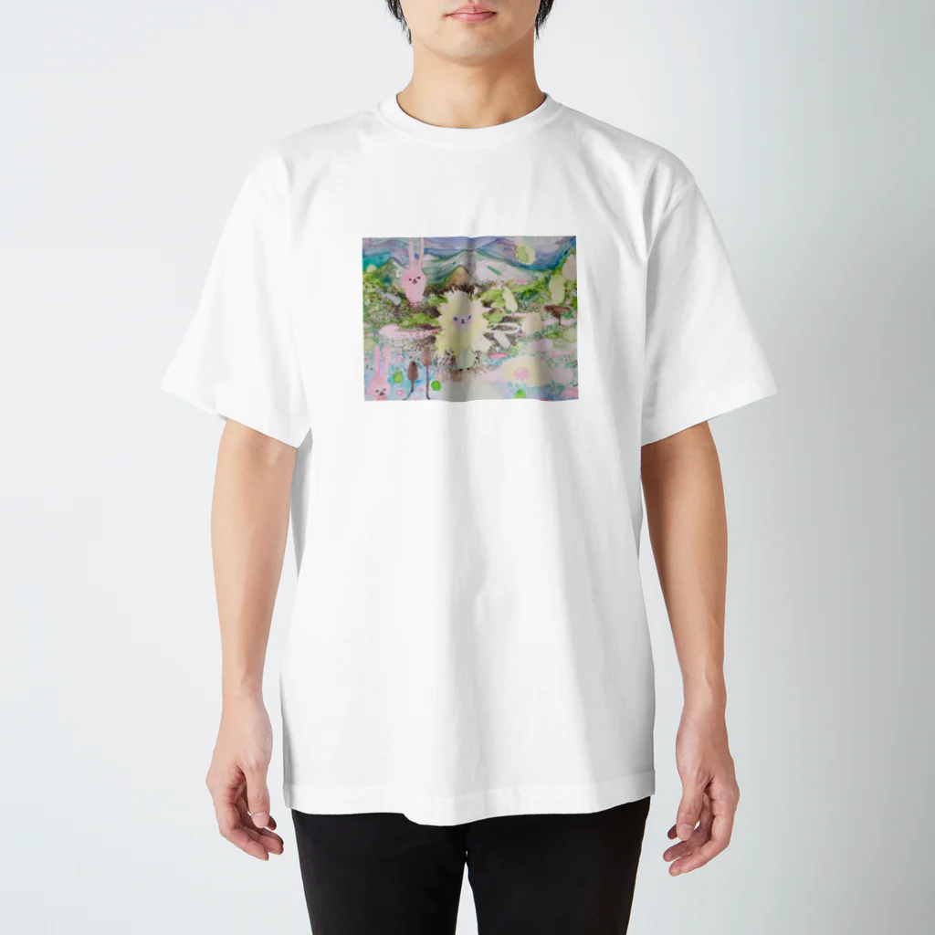 ハチワレと茶トラのやまがたひつじがヤマヤマいるところ Regular Fit T-Shirt