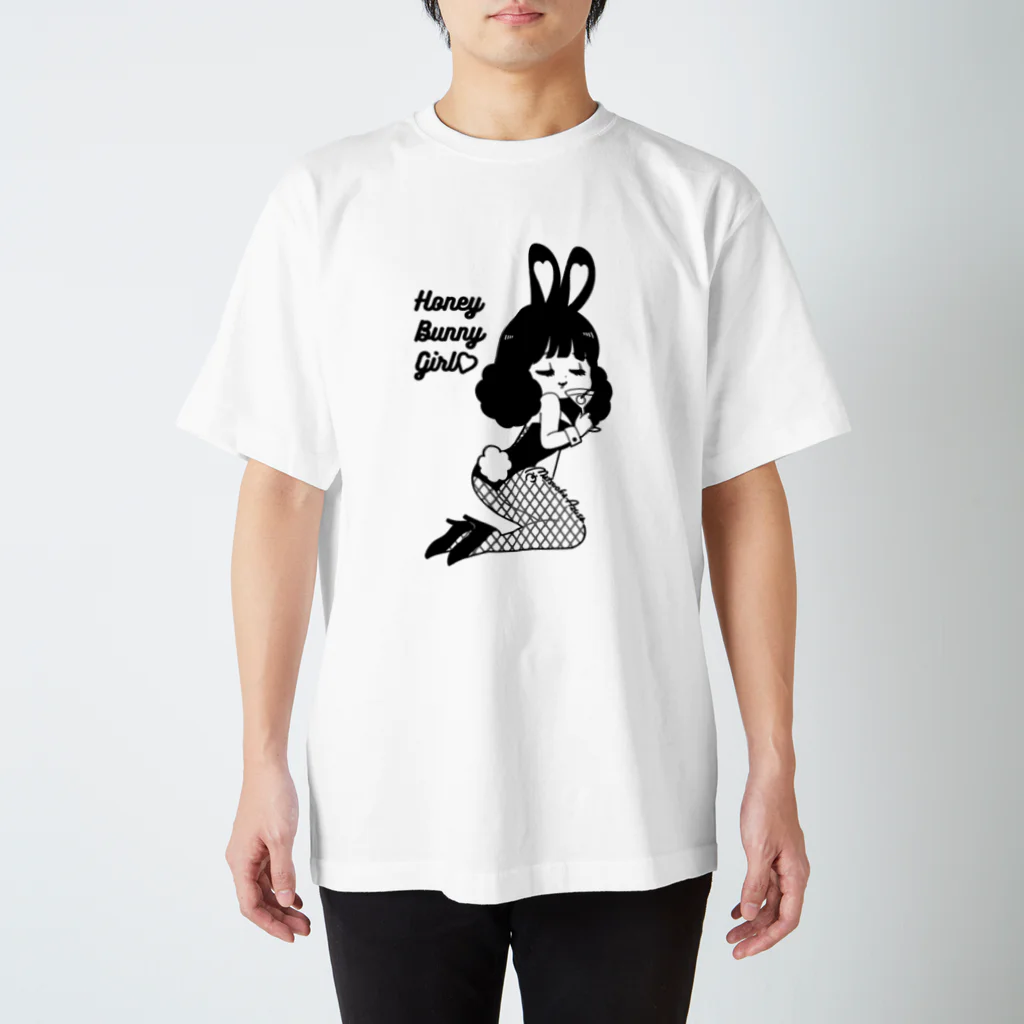 MatsuokaAzusaのHoney Bunny Girl Regular Fit T-Shirt