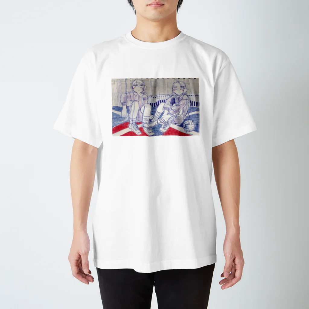 伊丹小夜の体育館 Regular Fit T-Shirt