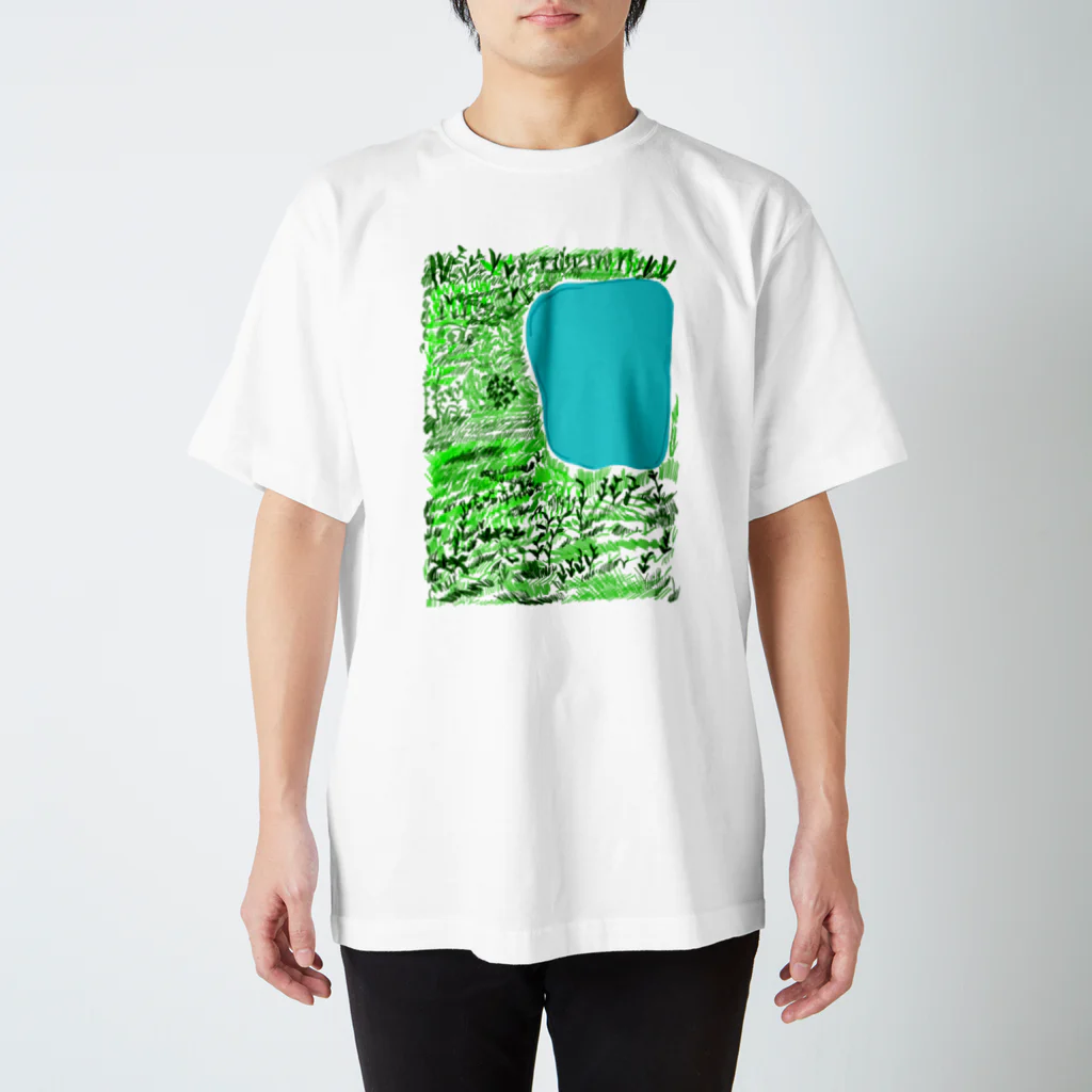 ヒャナヒュ-の湖と草むら スタンダードTシャツ