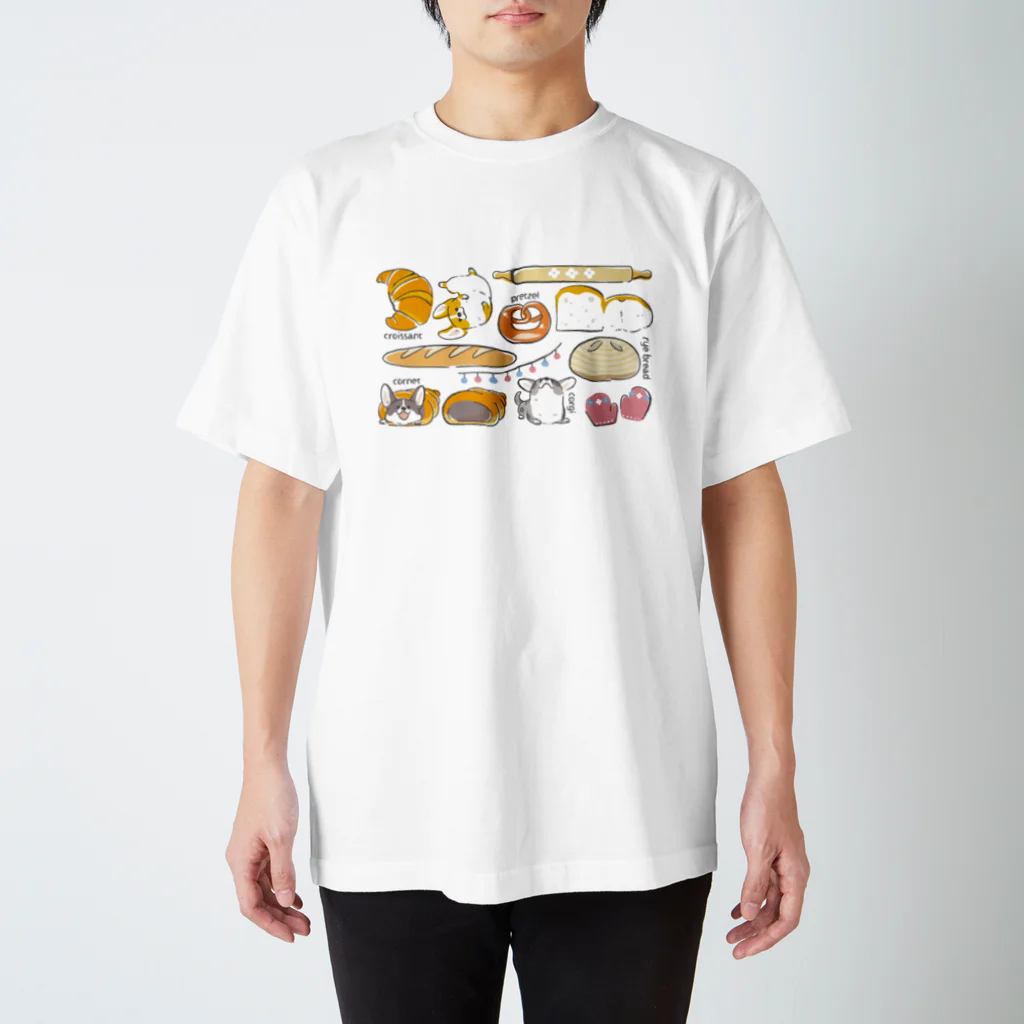 サカモトリエ/イラストレーターのコーギーパン（横長） スタンダードTシャツ