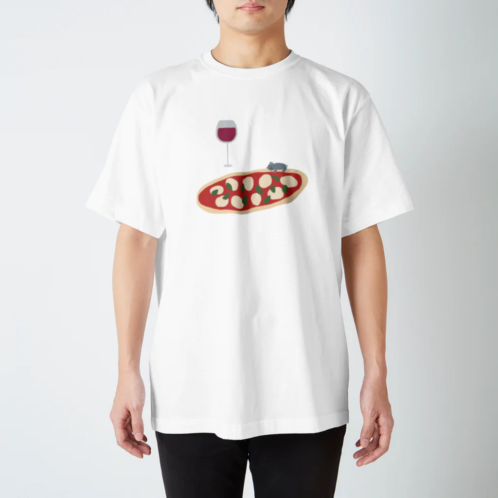 だらだらコアラのピザのふちでだらだらするコアラ Regular Fit T-Shirt