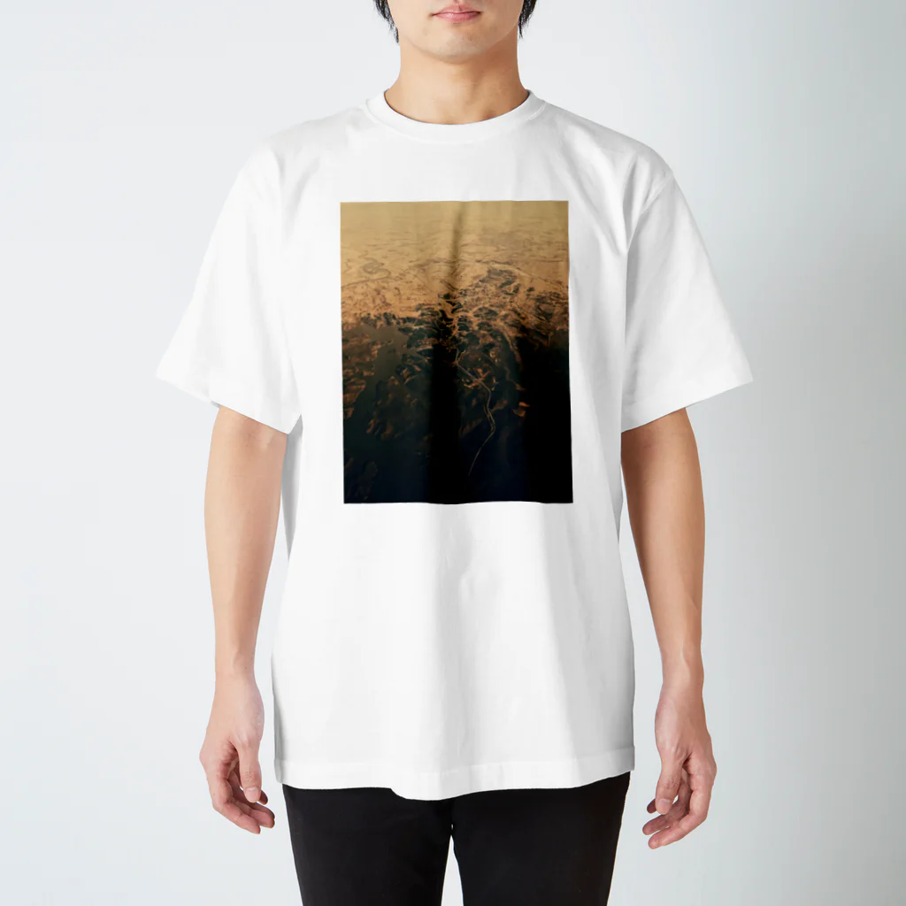 amayawinのfrom the window 04 スタンダードTシャツ