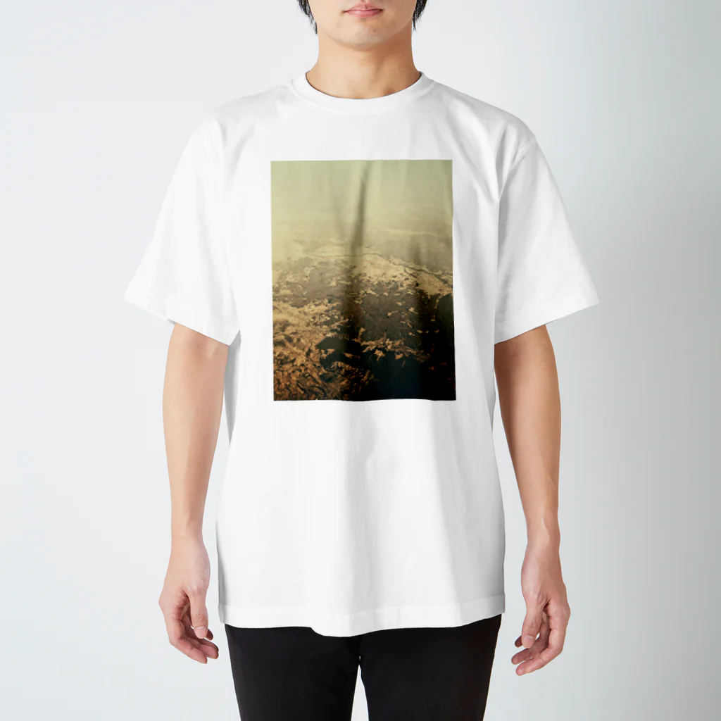 amayawinのfrom the window 15 スタンダードTシャツ