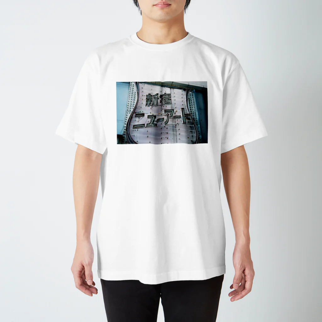 リョウ ミズサキのニューアート Regular Fit T-Shirt