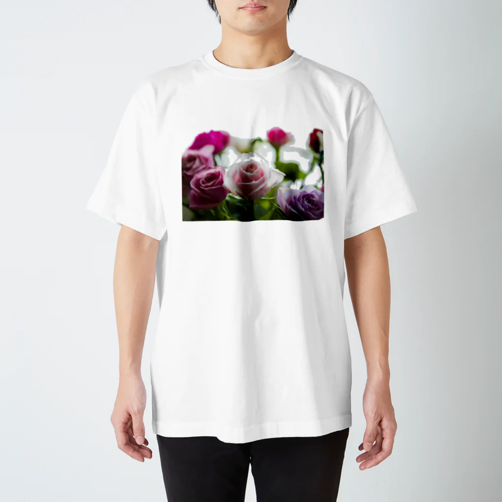 川越亮@フォトグラファーの薔薇プリント Regular Fit T-Shirt