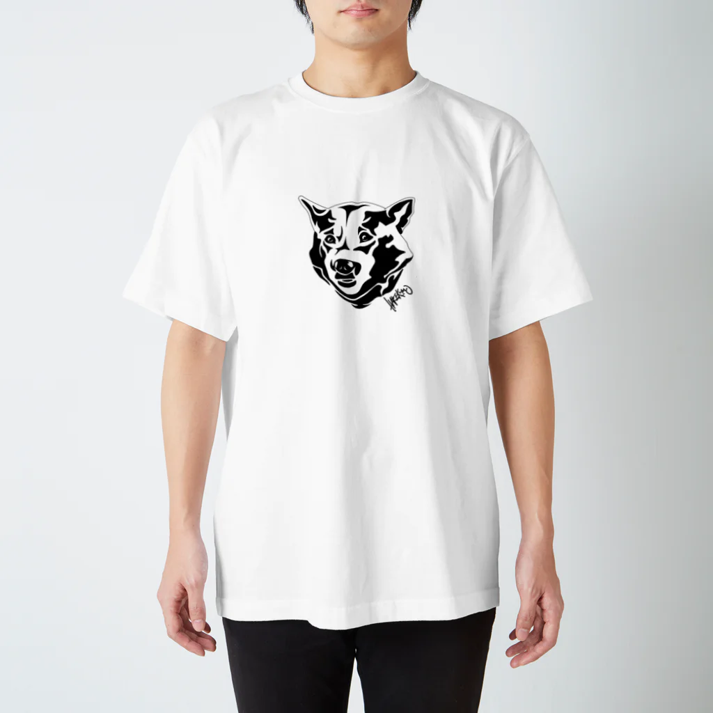 Hare nochi Kumori (HARE＿KUMO)の困ったシバイヌ Regular Fit T-Shirt