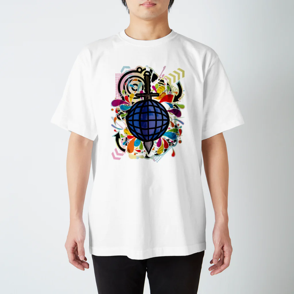 AURA_HYSTERICAのTHE_WORLD_IS_MINE Regular Fit T-Shirt