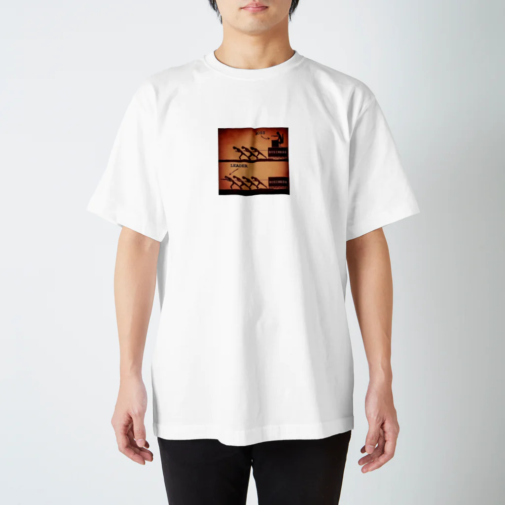 Taro IiyamaのBOSS スタンダードTシャツ