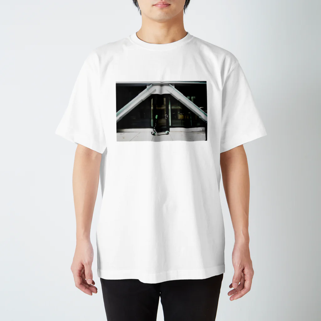 りっちゃんのへや。のPortland ポートランド　vol.1 スクーター Regular Fit T-Shirt