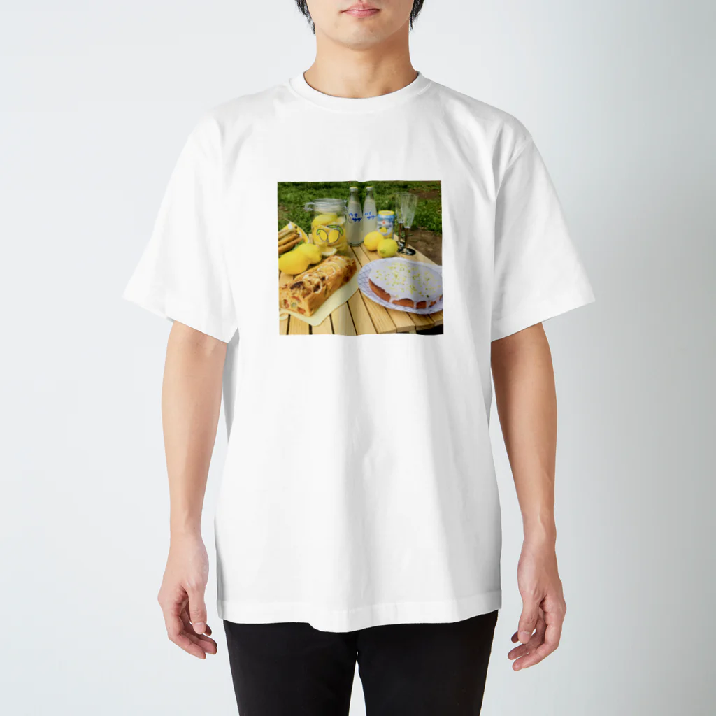 gommのlemon sour picnic Regular Fit T-Shirt