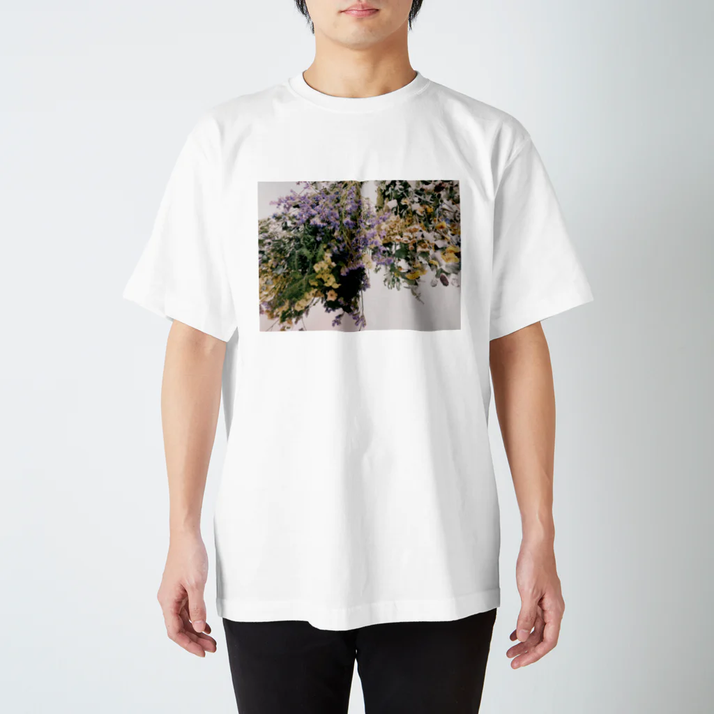 茉莉花の花嫁のブーケ スタンダードTシャツ