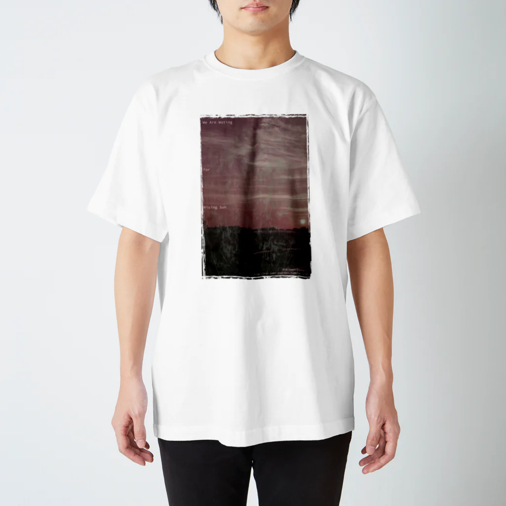 Shop GHPのWe Are Waiting for Rising Sun（その１） Regular Fit T-Shirt