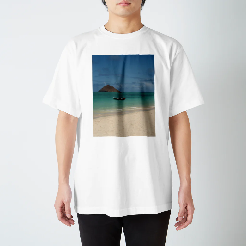 ぐりや's shopのハワイの海と船 スタンダードTシャツ