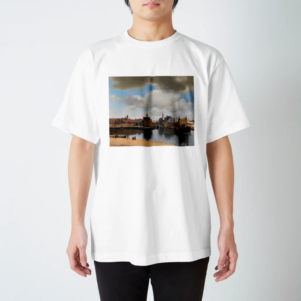 public domainのデルフトの眺望 / ヨハネス・フェルメール Regular Fit T-Shirt