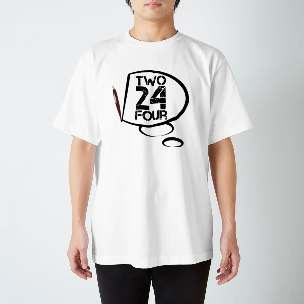 D24 ONLINE STOREの D24 LOGO Regular Fit T-Shirt