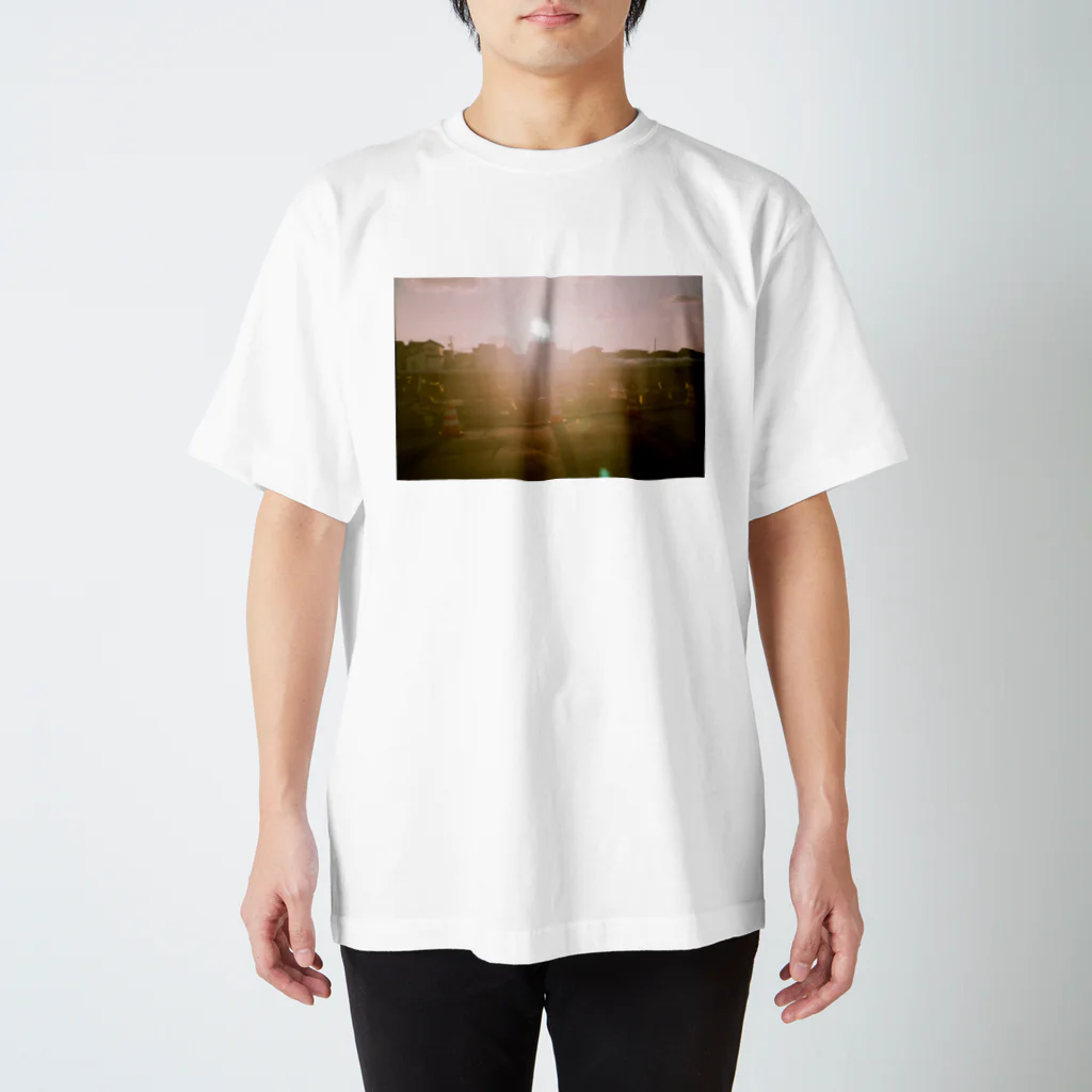 abetomokiの優しい光 Regular Fit T-Shirt