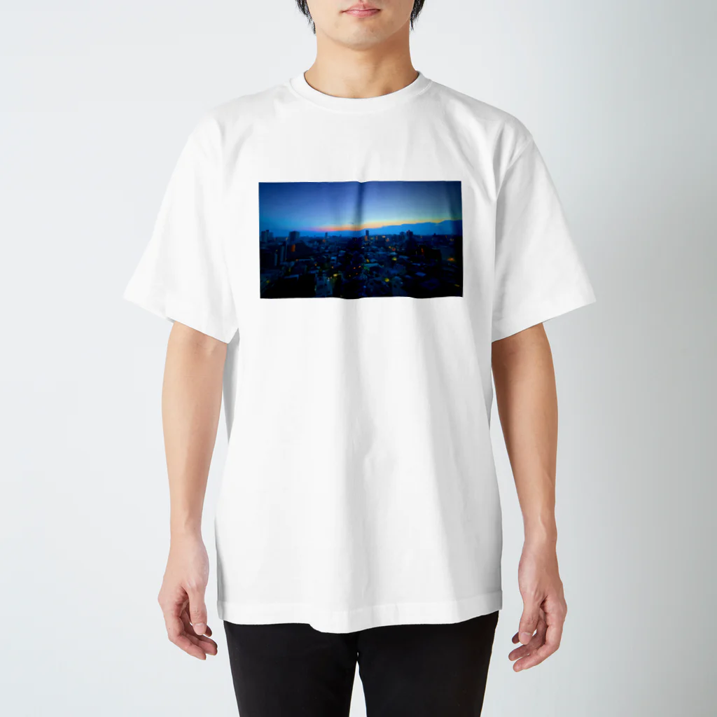 稀白の黎明 Regular Fit T-Shirt