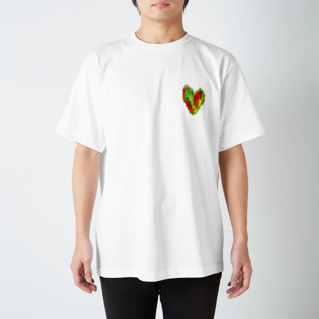 IRIE の燃えるラスタカラー🔥ハート Regular Fit T-Shirt
