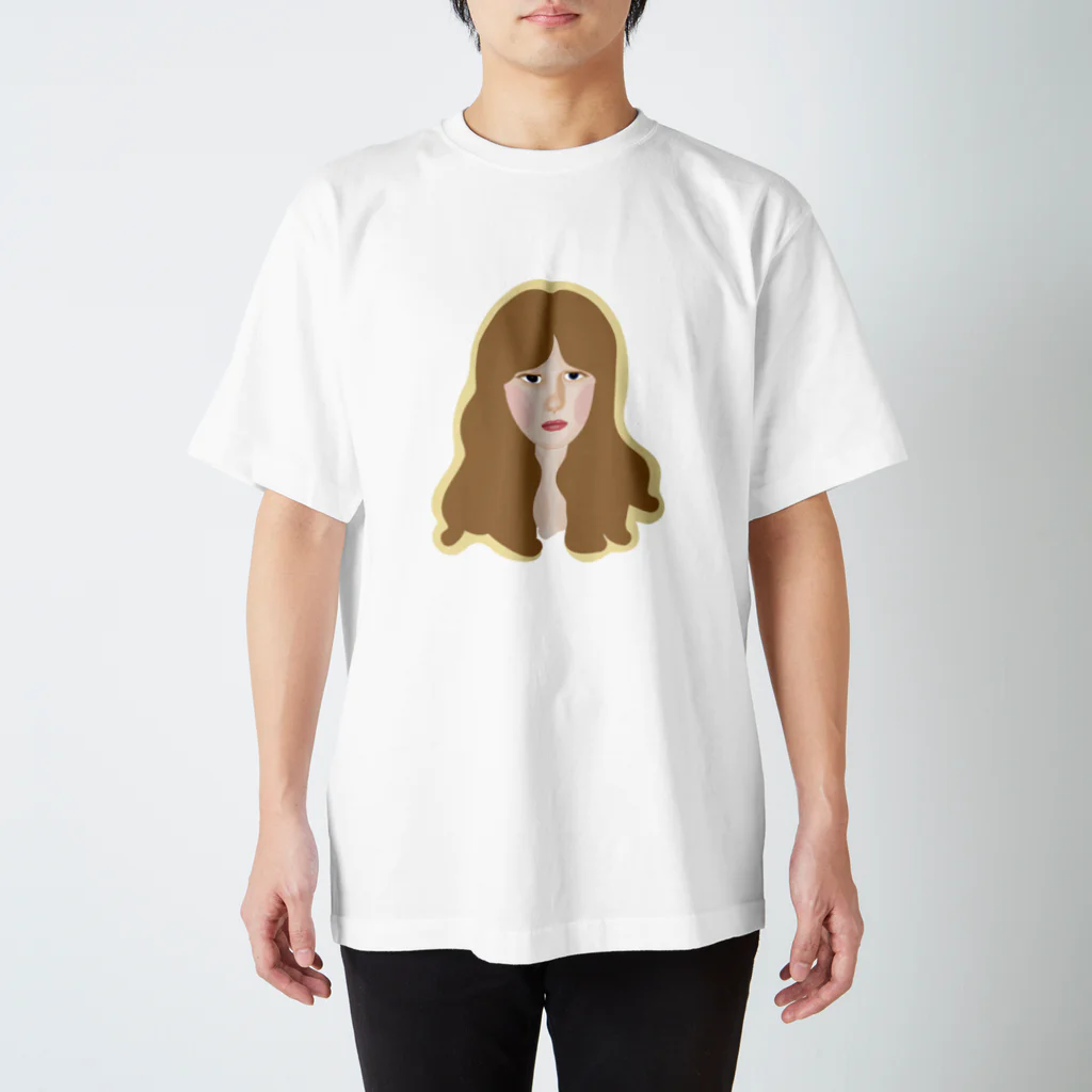 A Tのフランス若手女優 Regular Fit T-Shirt